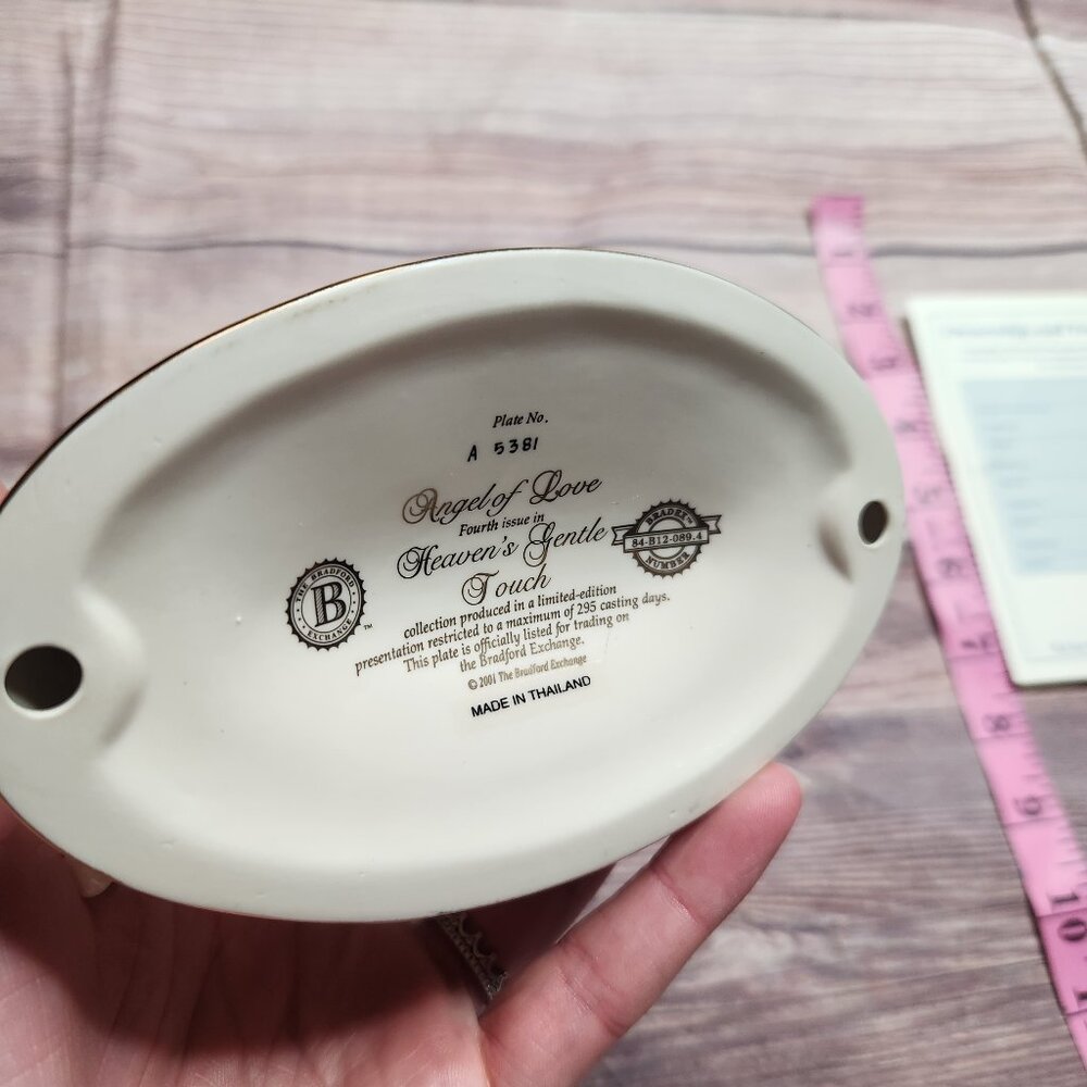 The Bradford Exchange Heavens Gentle Touch "Angel Of Love" RN Nurse Figurine - Picture 4 of 9